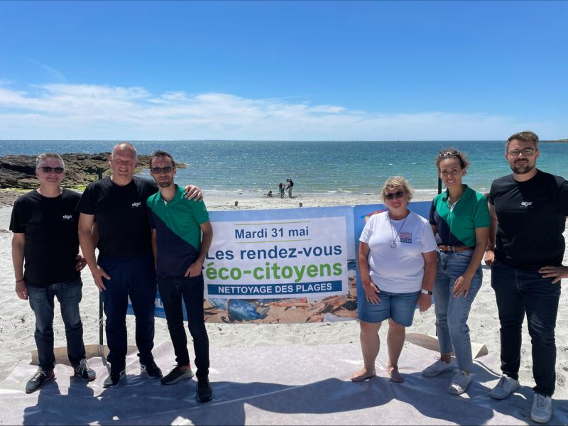 Journée de nettoyage de plage à Sarzeau dans le cadre des rendez-vous éco-citoyens
